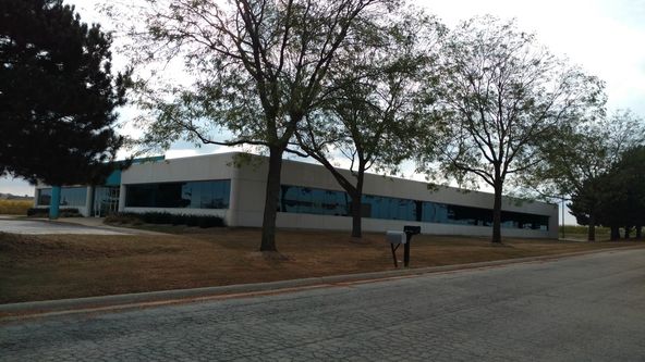 Galleria: 4203 Galleria Dr, Loves Park, IL 61111